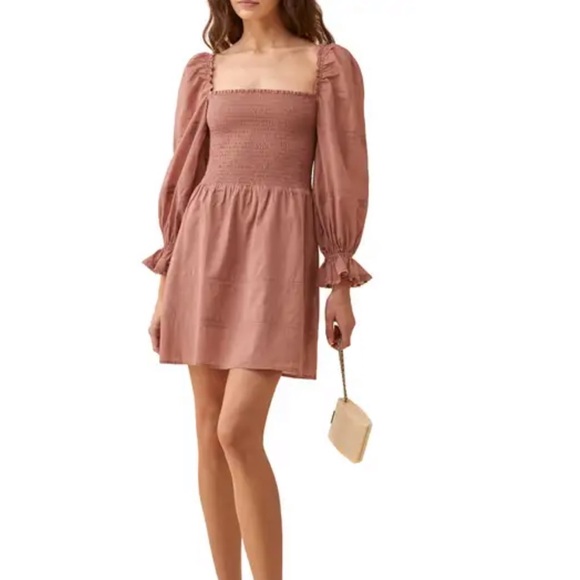 Reformation Dresses & Skirts - Reformation Dunes Long Sleeve Smocked Dress